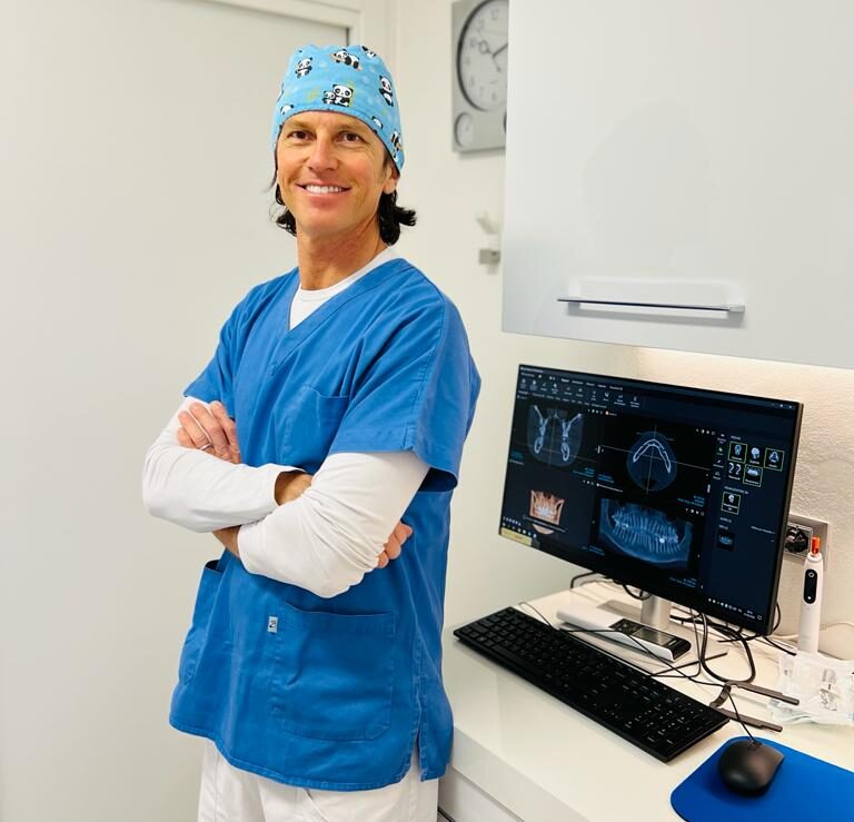 https://www.mauriziopaiardi.com/wp-content/uploads/2023/02/dentista-maurizio-paiardi-5-e1676994212536.jpeg